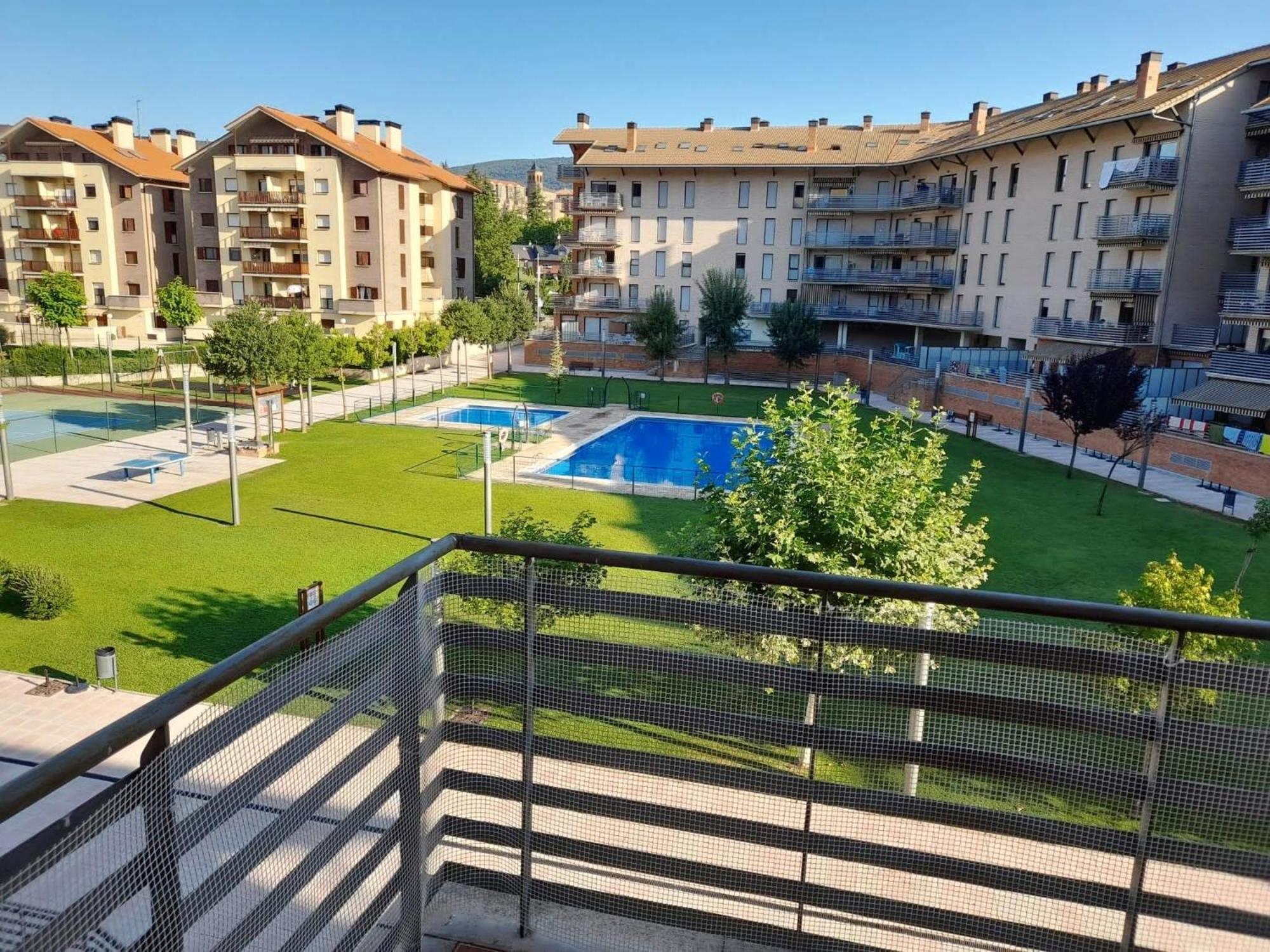 Pilartxo Jaca Apartment Luaran gambar