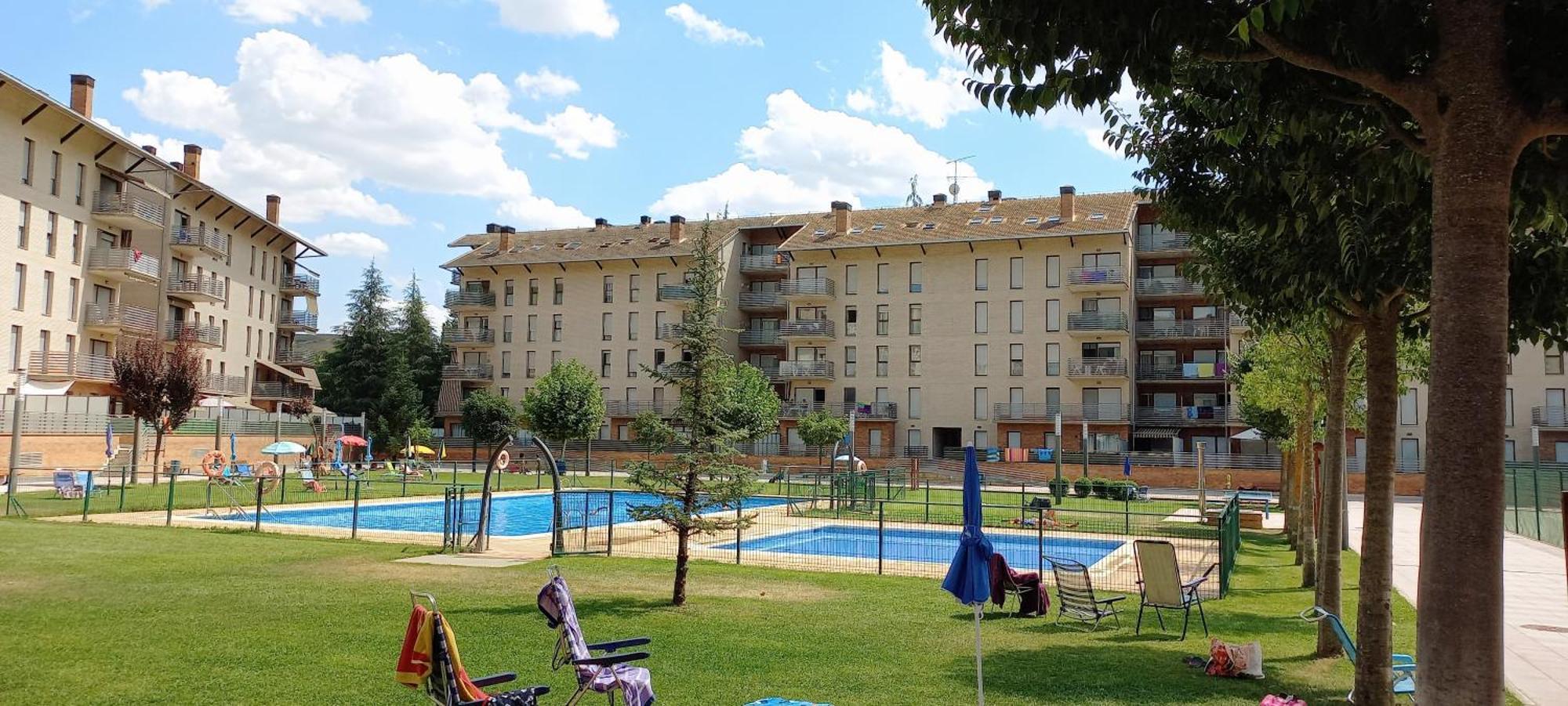 Pilartxo Jaca Apartment Luaran gambar